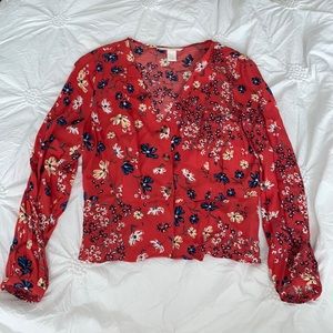 Womens size 6 floral blouse
